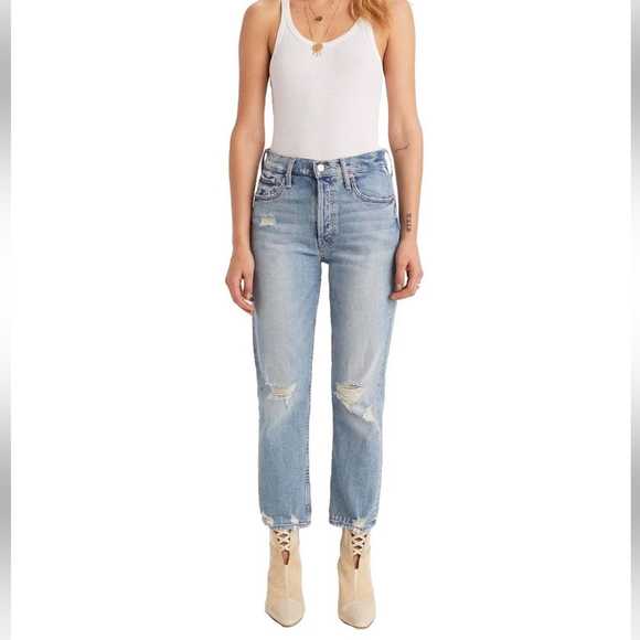 mother The Tomcat in The Confession
Light Blue Distressed Jeans 24 - Picture 1 of 12